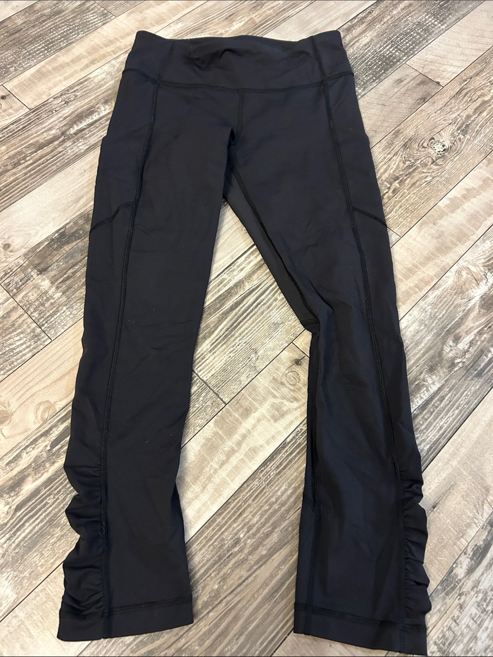 Lululemon Black Athletic Leggings - Picture 5 of 5